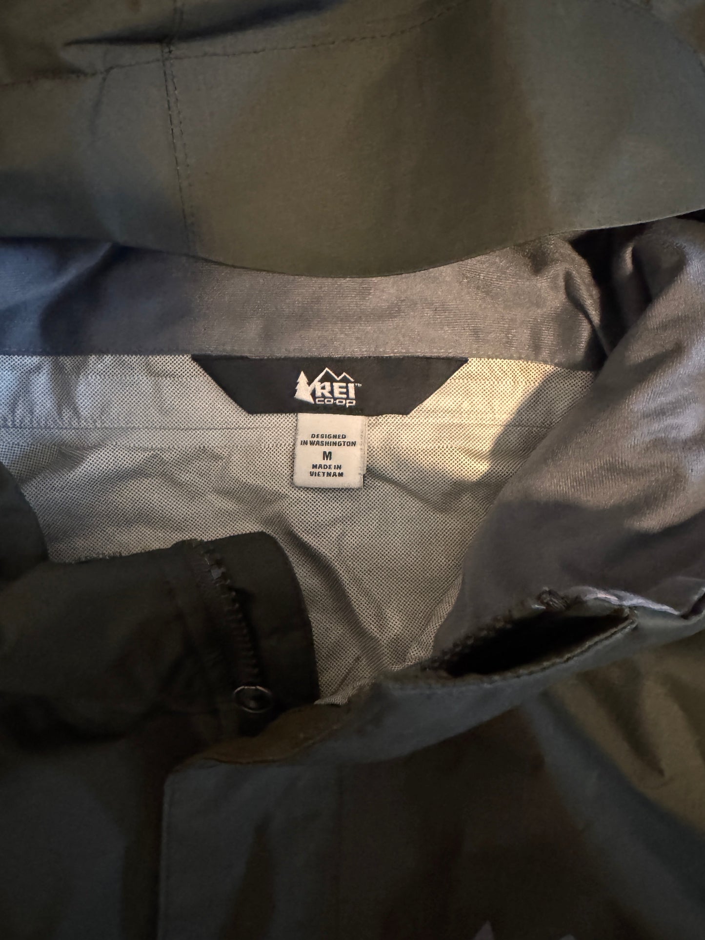 Rainier Rain Jacket - Men's